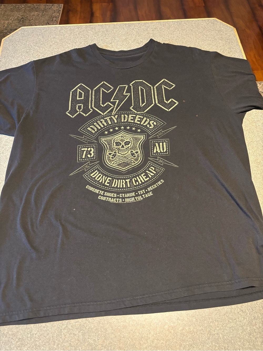 AC/DC Black Short Sleeve Graphic Tee with Pale Yellow Crest
